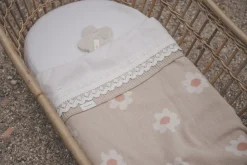 Ledikantlaken Crochet Milky